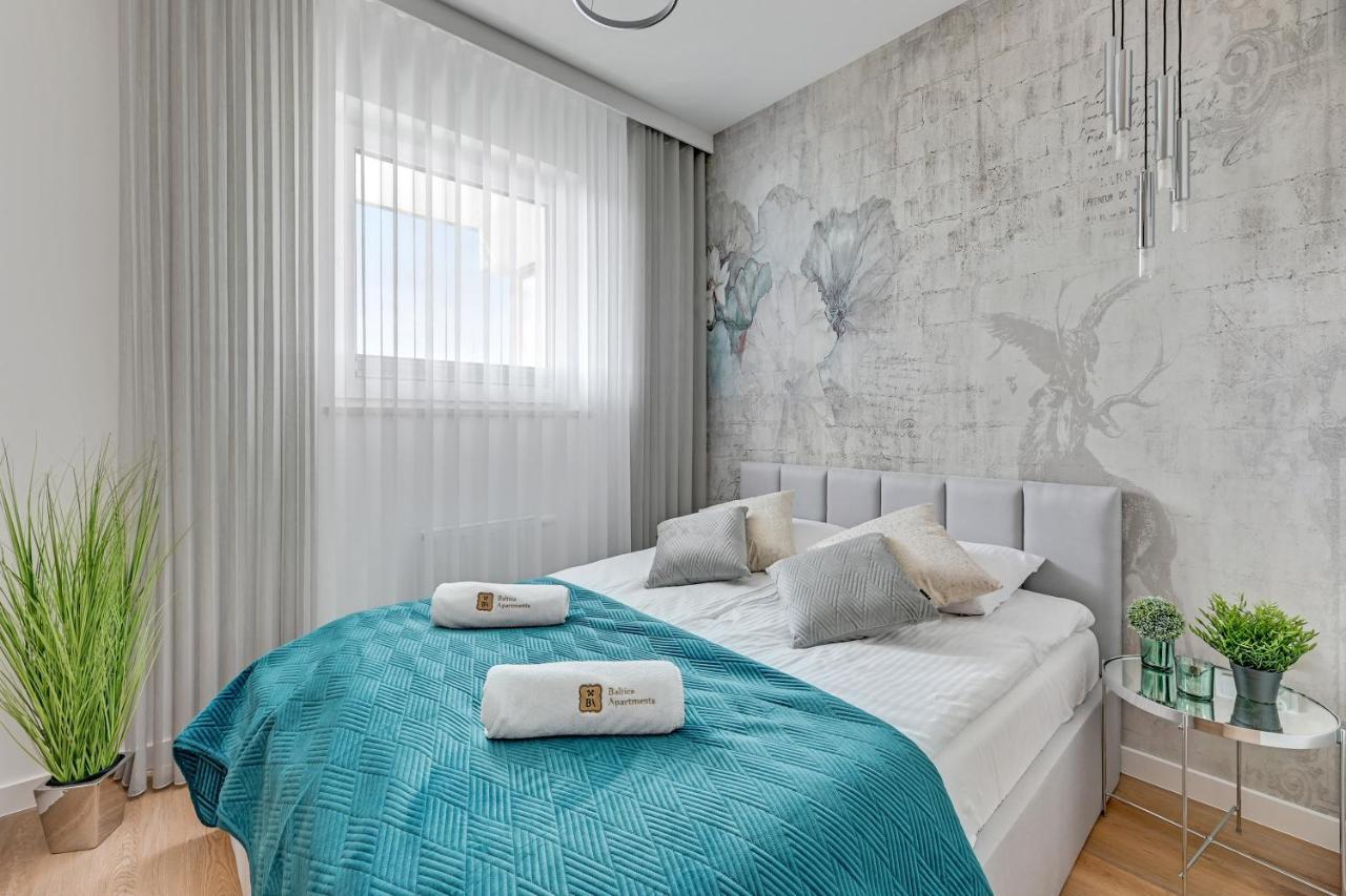 Diamond Suites - Sea View กดัญสก์ ภายนอก รูปภาพ